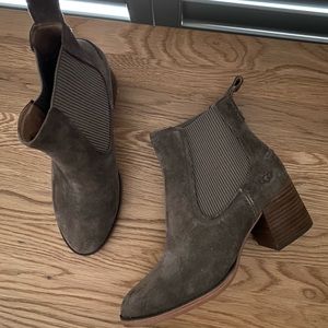 UGG Brown Ankle Boots